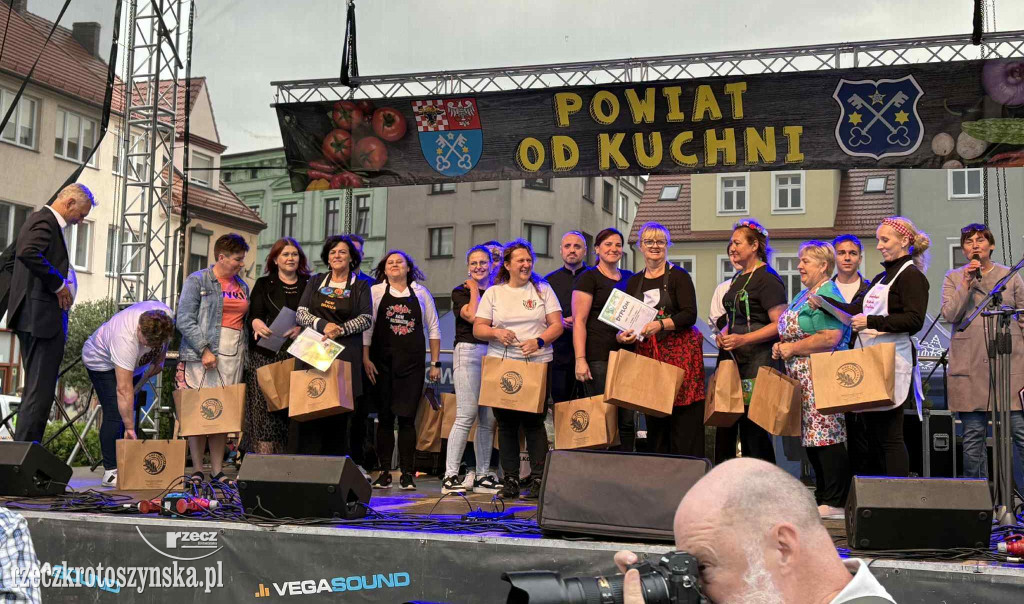 Powiat od kuchni. Festiwal gotowania na Rynku