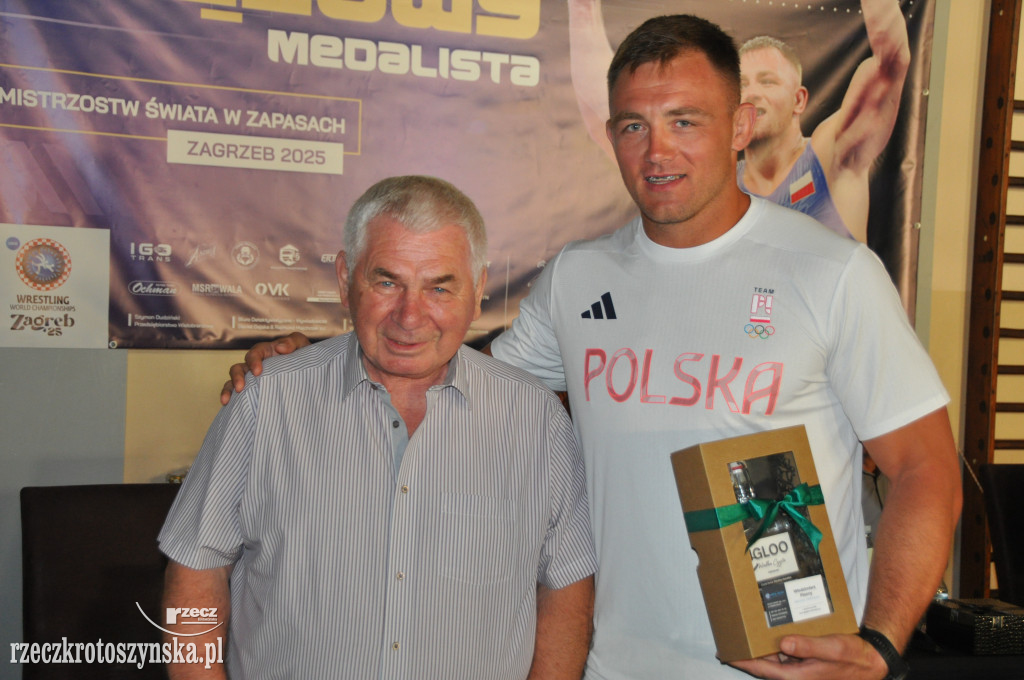 Powitanie Roberta Barana w Krotoszynie po zdobyciu medalu MŚ