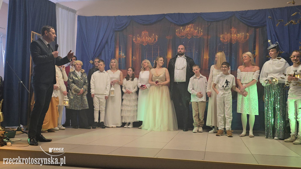 Ludzi powinno się kochać nie za to, że są doskonali