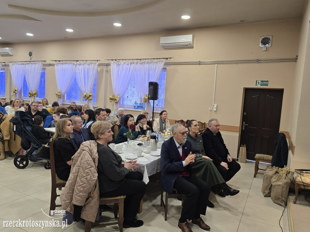 Ludzi powinno się kochać nie za to, że są doskonali