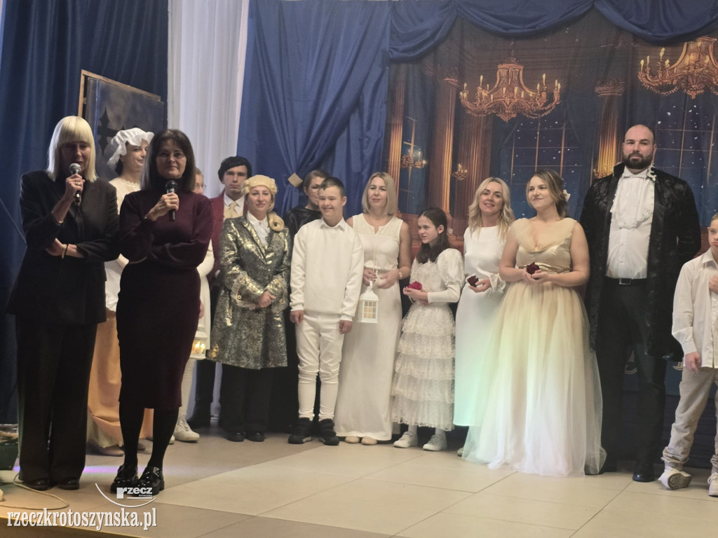 Ludzi powinno się kochać nie za to, że są doskonali