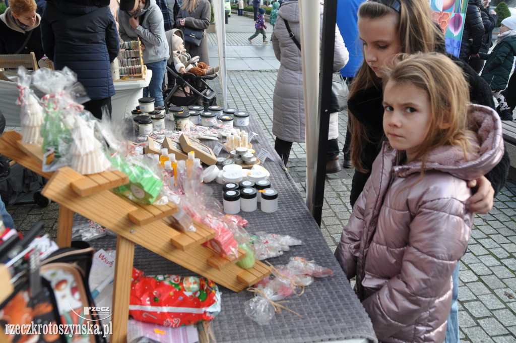 Jarmark świąteczny na krotoszyńskim Rynku