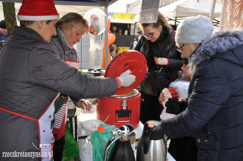 Jarmark świąteczny na krotoszyńskim Rynku
