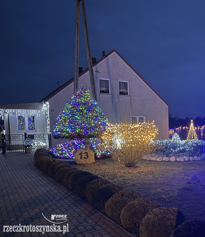 Niezwykłe i rekordowe oświetlenie posesji