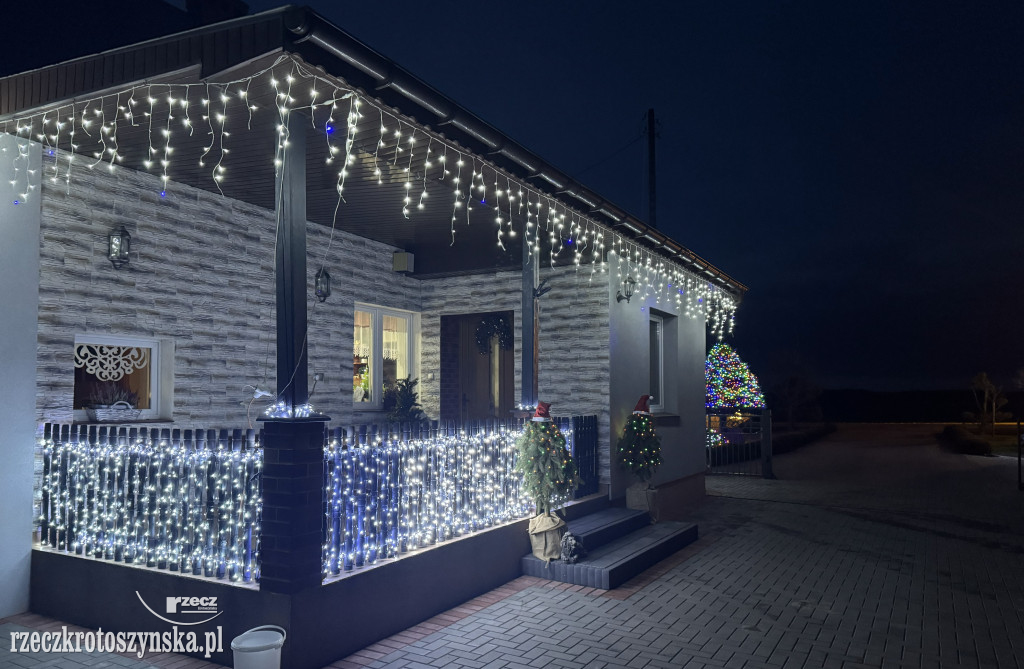 Niezwykłe i rekordowe oświetlenie posesji
