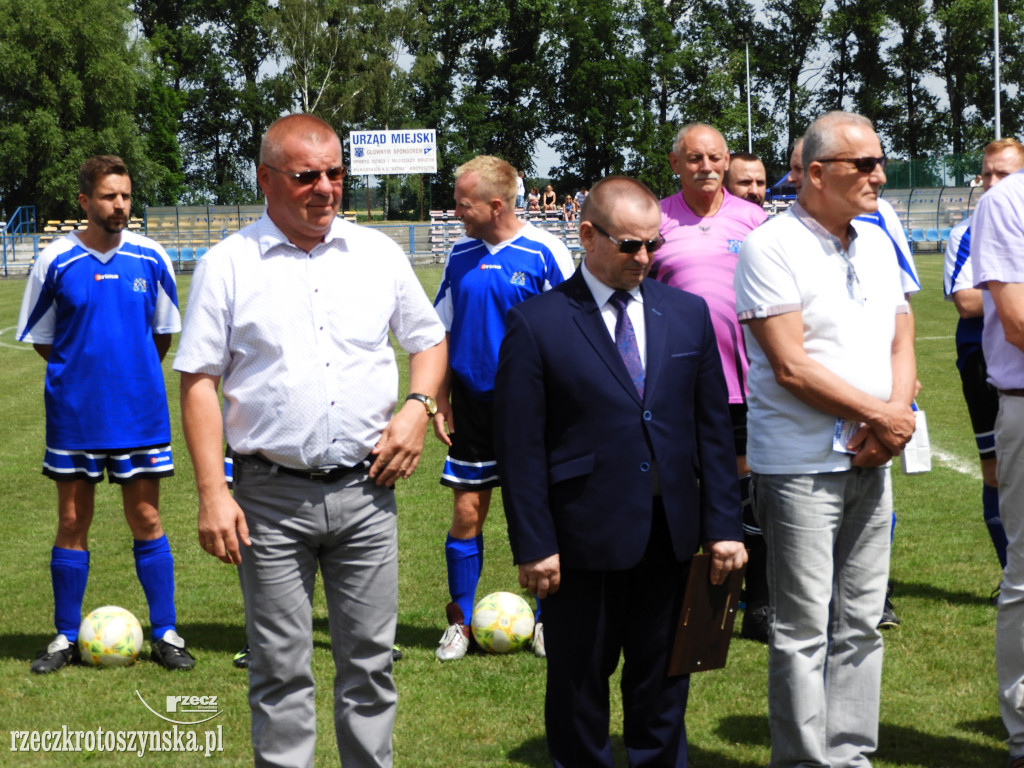 Astrze stuknęło 90 lat