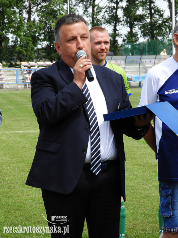Astrze stuknęło 90 lat