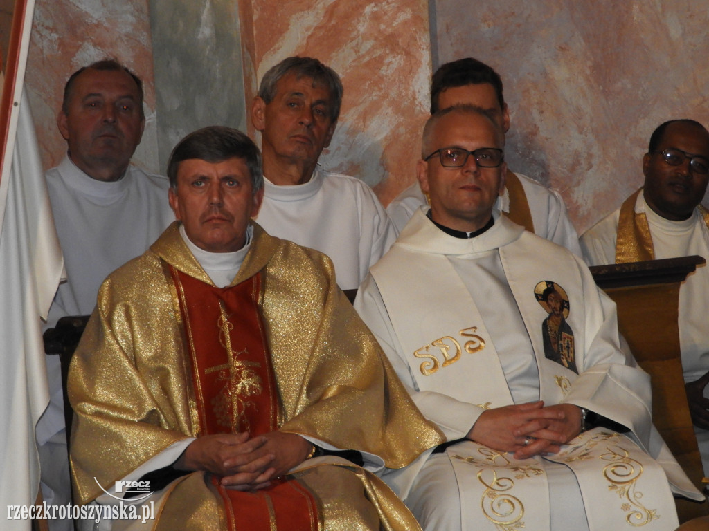 Odpust w Krotoszynie w cieniu krzyża