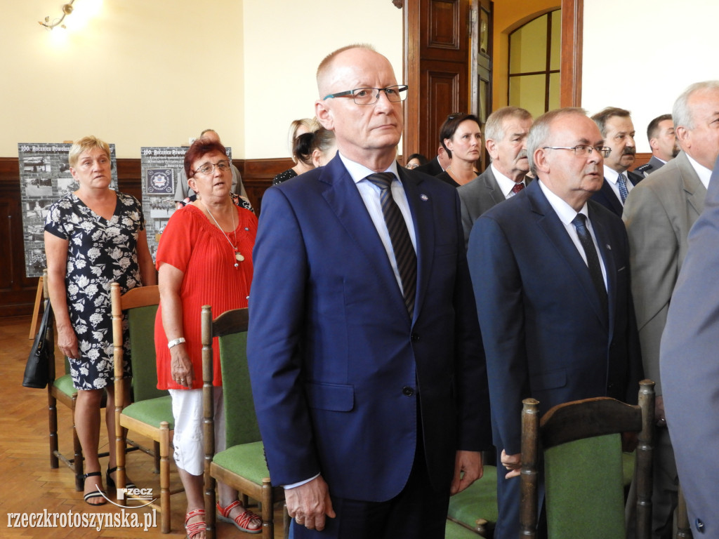 Huczne urodziny policji