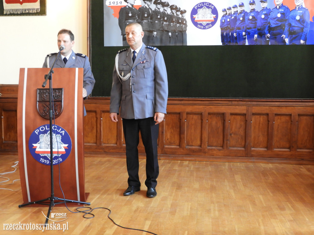 Huczne urodziny policji