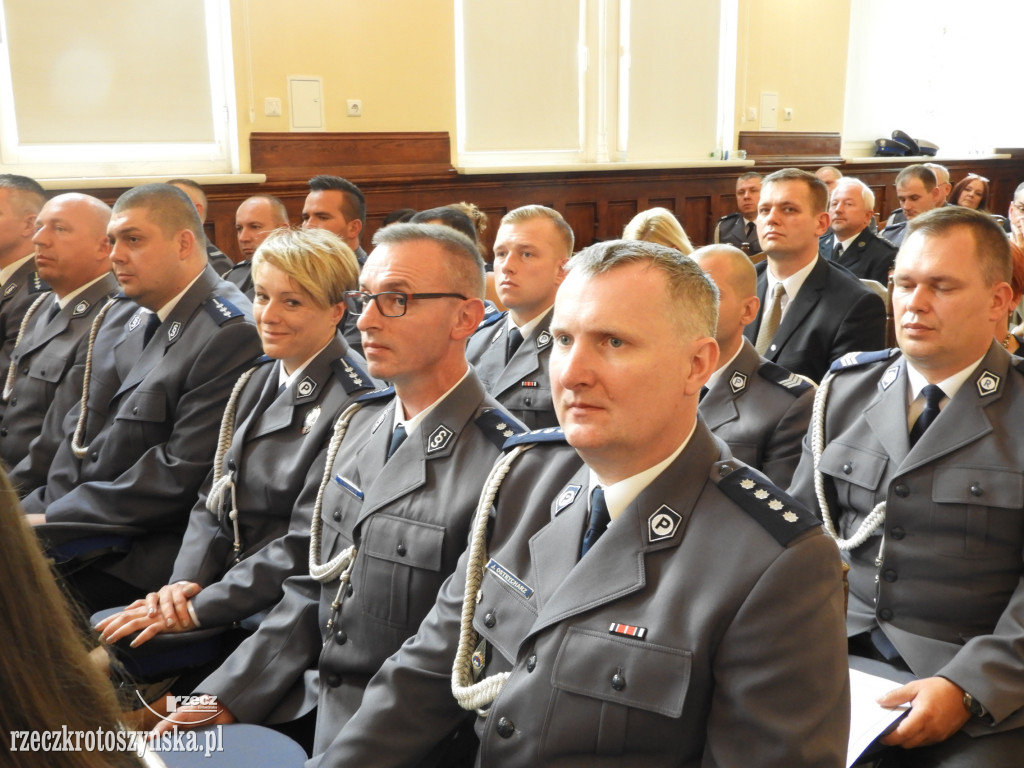 Huczne urodziny policji