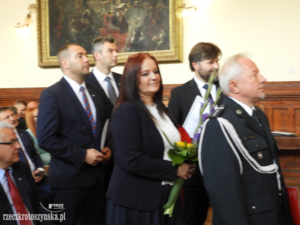 Huczne urodziny policji