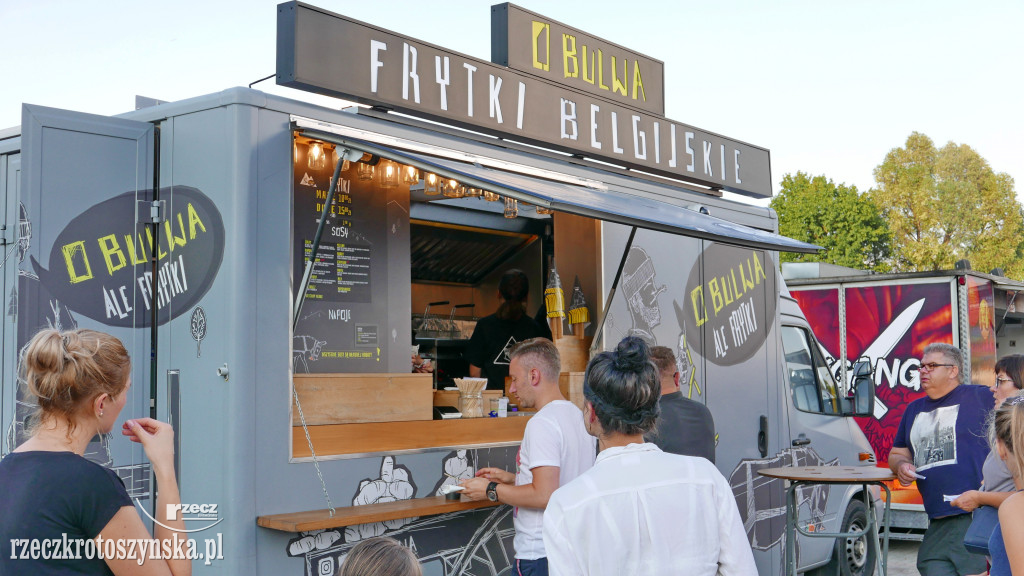 Food trucki w Krotoszynie, czyli targowisko pyszności