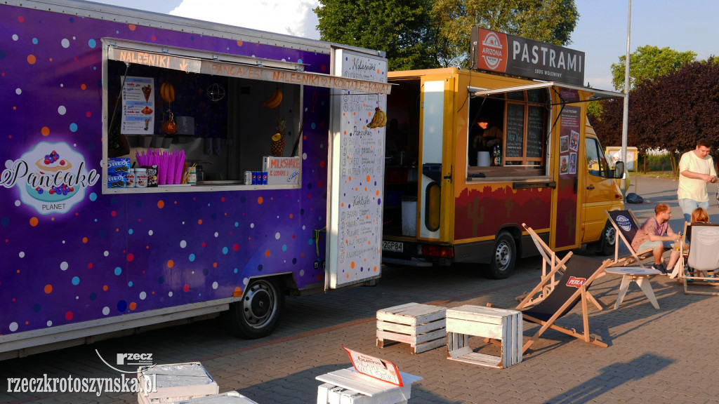 Food trucki w Krotoszynie, czyli targowisko pyszności