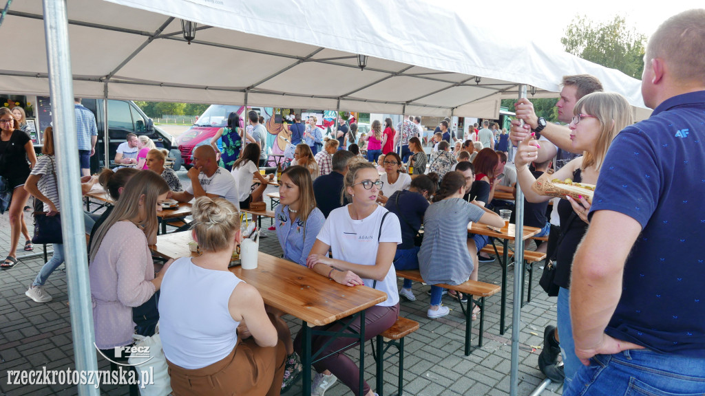 Food trucki w Krotoszynie, czyli targowisko pyszności
