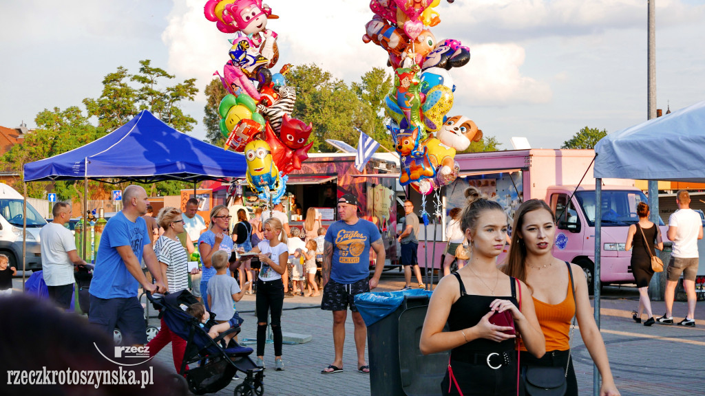 Food trucki w Krotoszynie, czyli targowisko pyszności