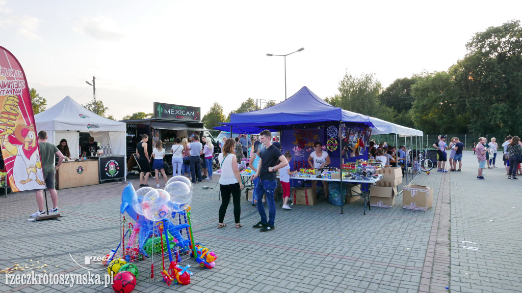 Food trucki w Krotoszynie, czyli targowisko pyszności