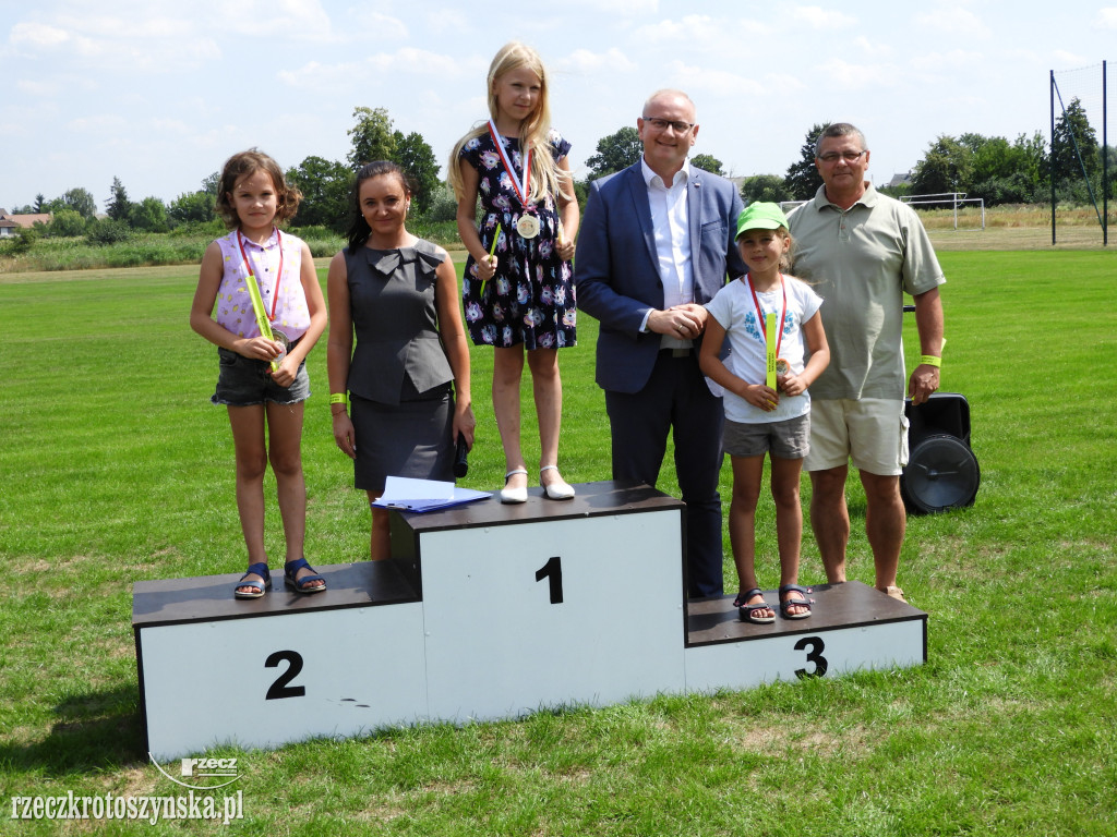 Uczestnicy rowerowego rodea nagrodzeni