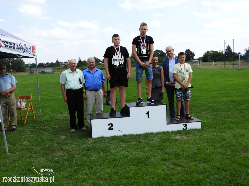 Uczestnicy rowerowego rodea nagrodzeni