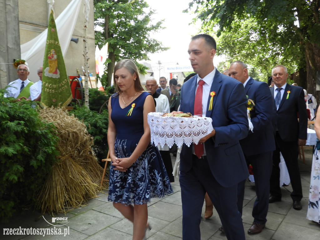 Przyszli do lutogniewskiej Matki