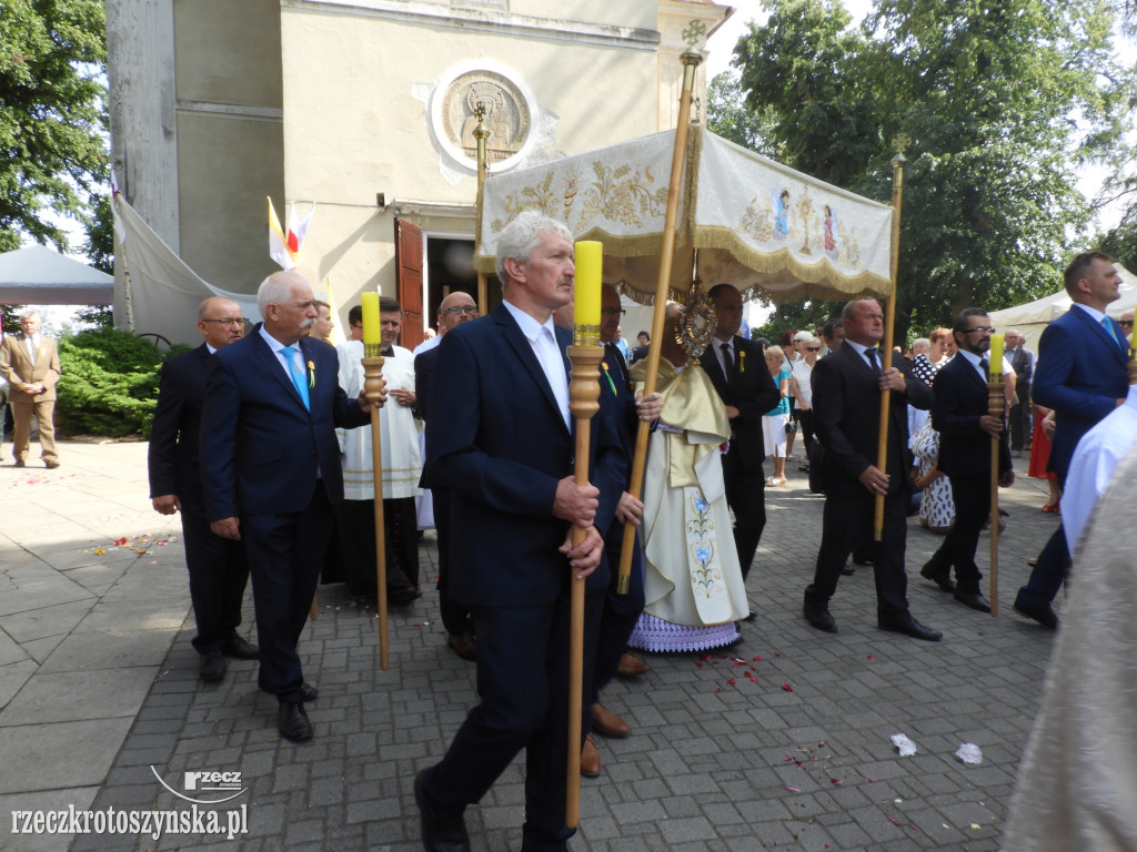 Przyszli do lutogniewskiej Matki