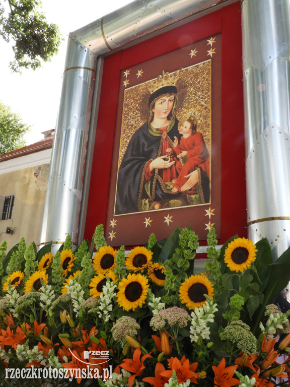 Przyszli do lutogniewskiej Matki