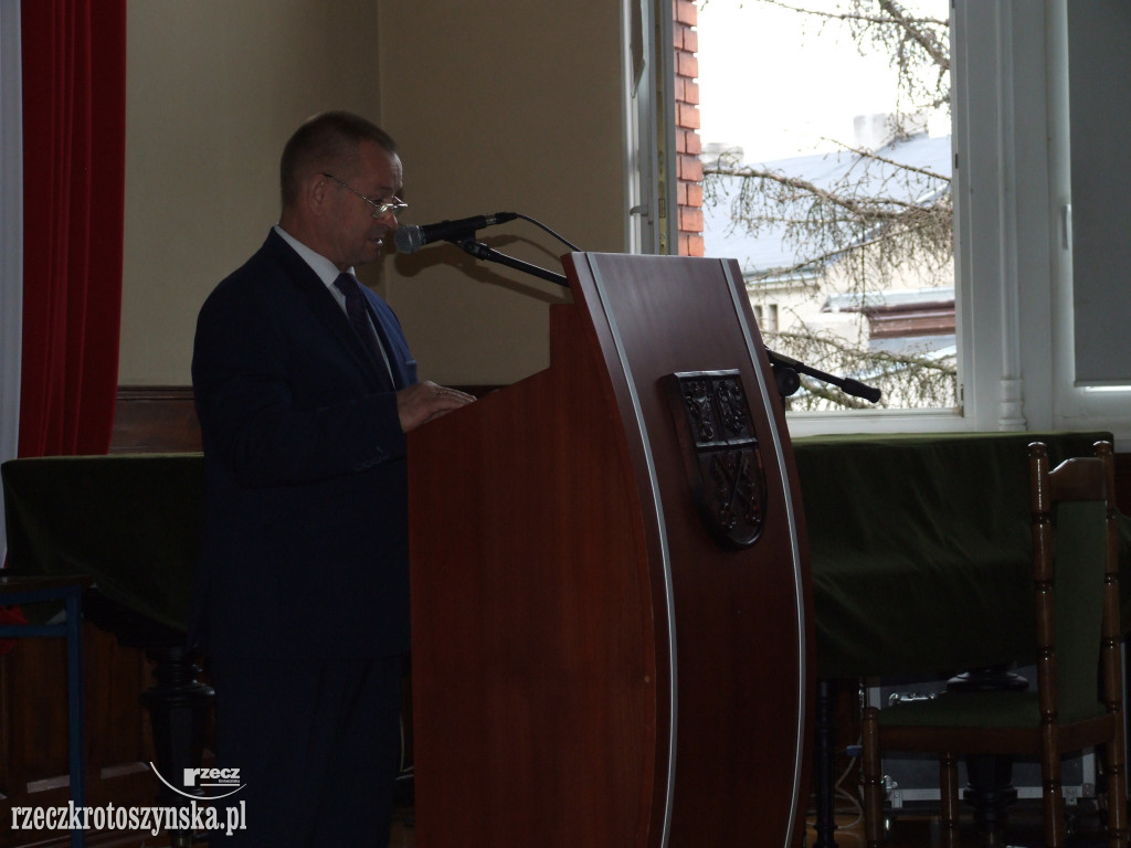 NOWY ROK SZKOLNY. Uroczysta inauguracja w krotoszyńskim LO