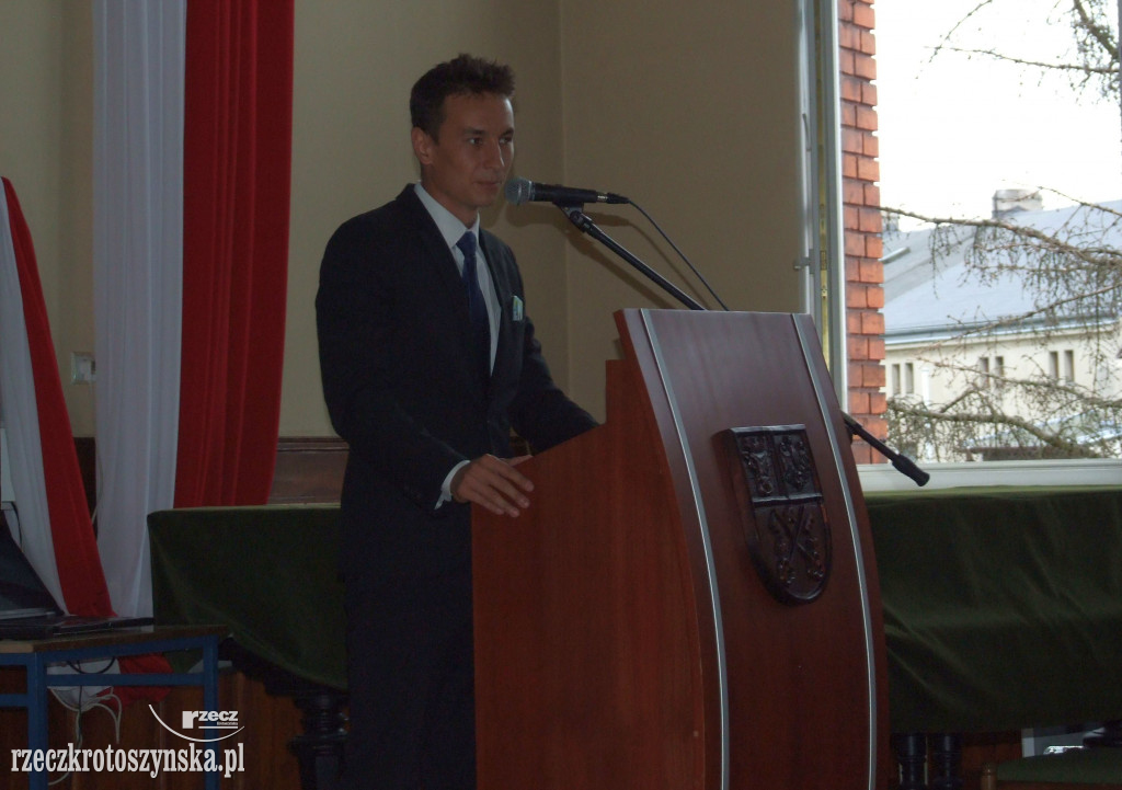 NOWY ROK SZKOLNY. Uroczysta inauguracja w krotoszyńskim LO