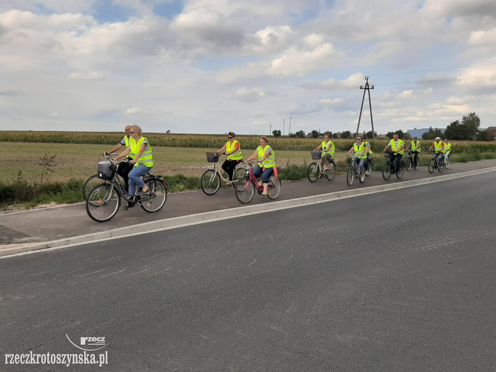 ROZDRAŻEW. Seniorzy na rowerach