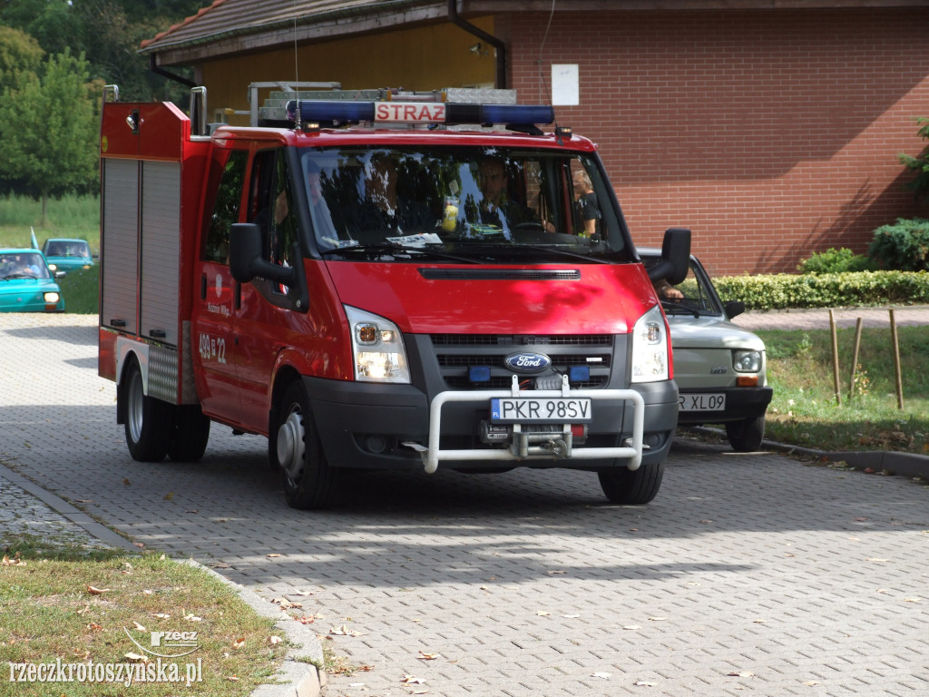 KOŹMIN. Zlot miłośników fiata 126p