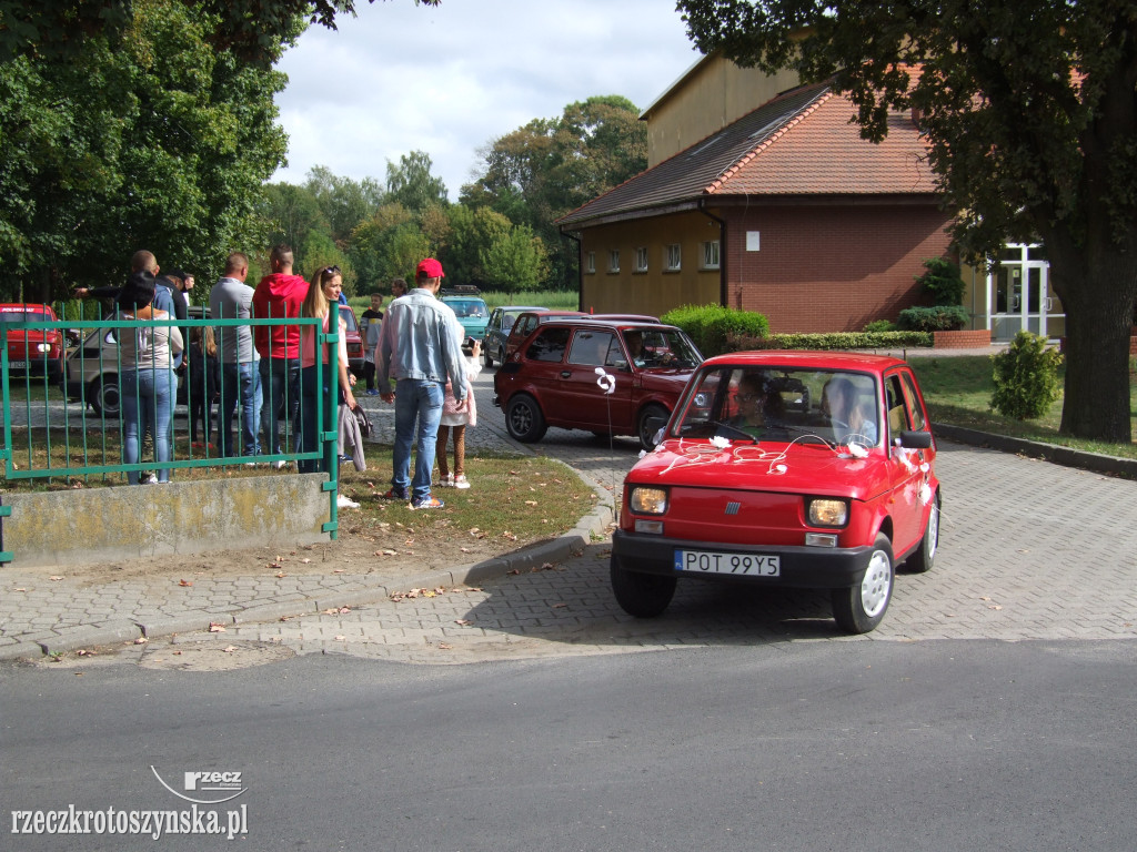 KOŹMIN. Zlot miłośników fiata 126p
