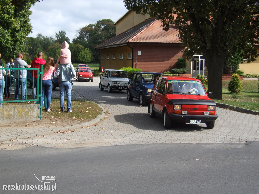 KOŹMIN. Zlot miłośników fiata 126p