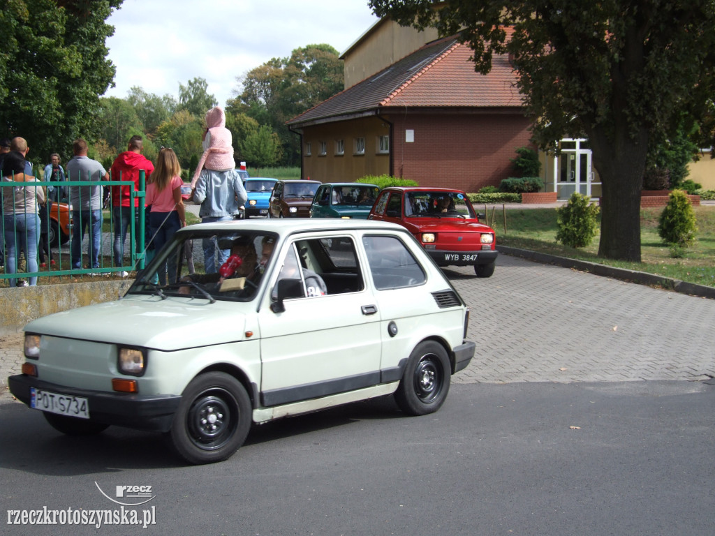 KOŹMIN. Zlot miłośników fiata 126p