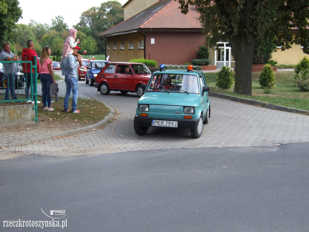 KOŹMIN. Zlot miłośników fiata 126p