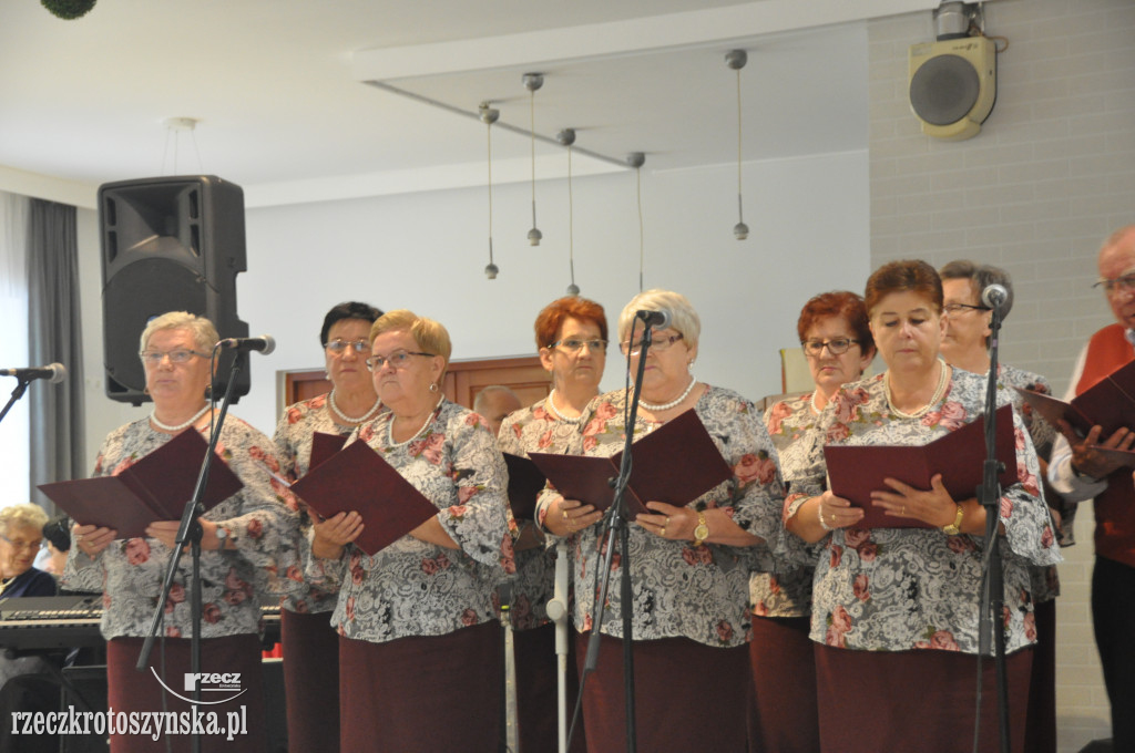 KOBYLIN. Przegląd zespołów chóralnych