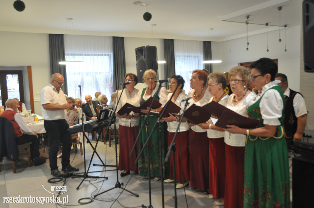KOBYLIN. Przegląd zespołów chóralnych