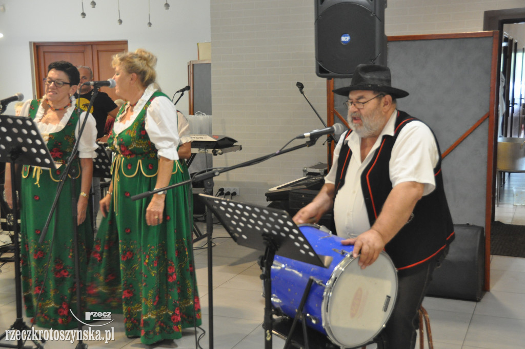 KOBYLIN. Przegląd zespołów chóralnych