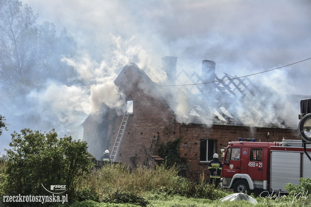 Pożar domu jednorodzinnego w Suśni (gm. Koźmin Wlkp.)