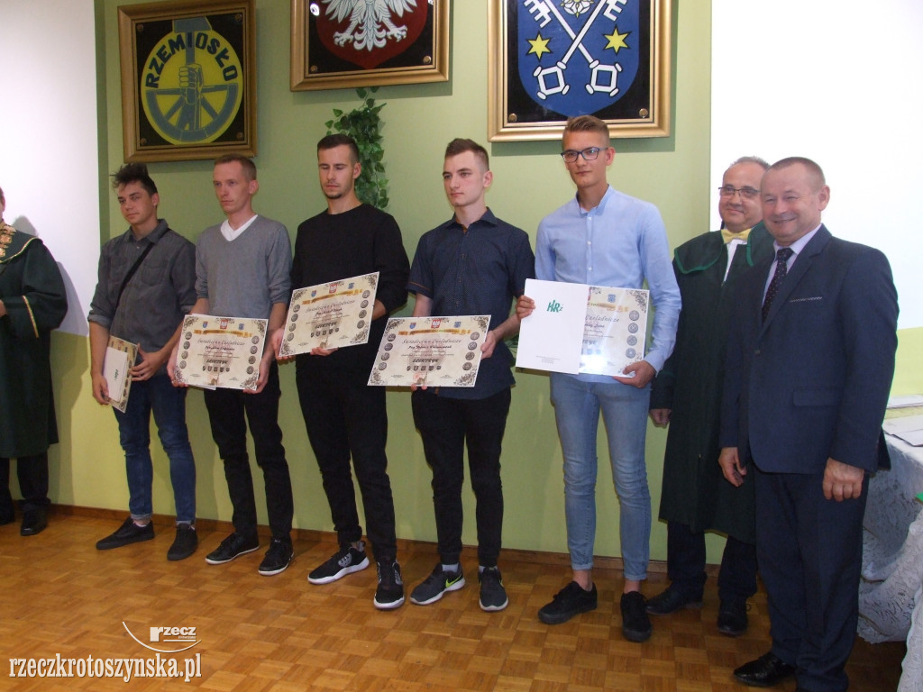Wręczenie świadectw czeladniczych