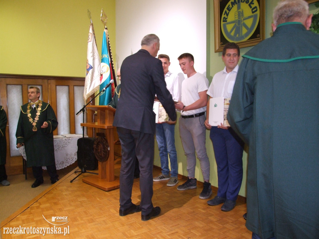 Wręczenie świadectw czeladniczych