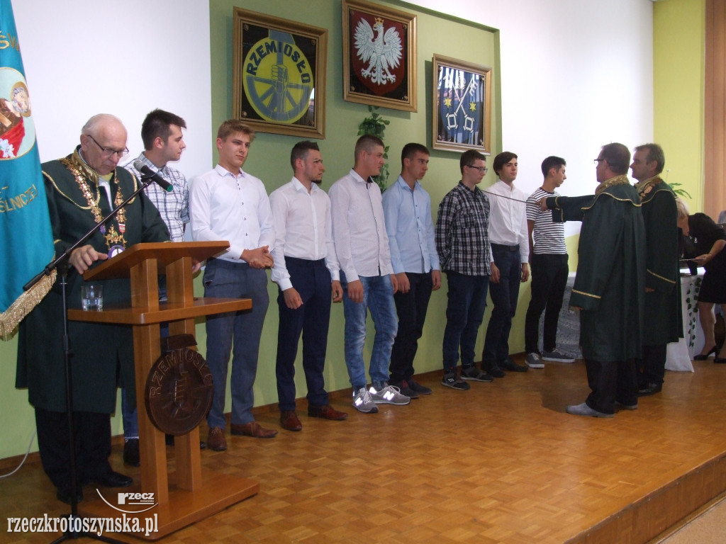 Wręczenie świadectw czeladniczych