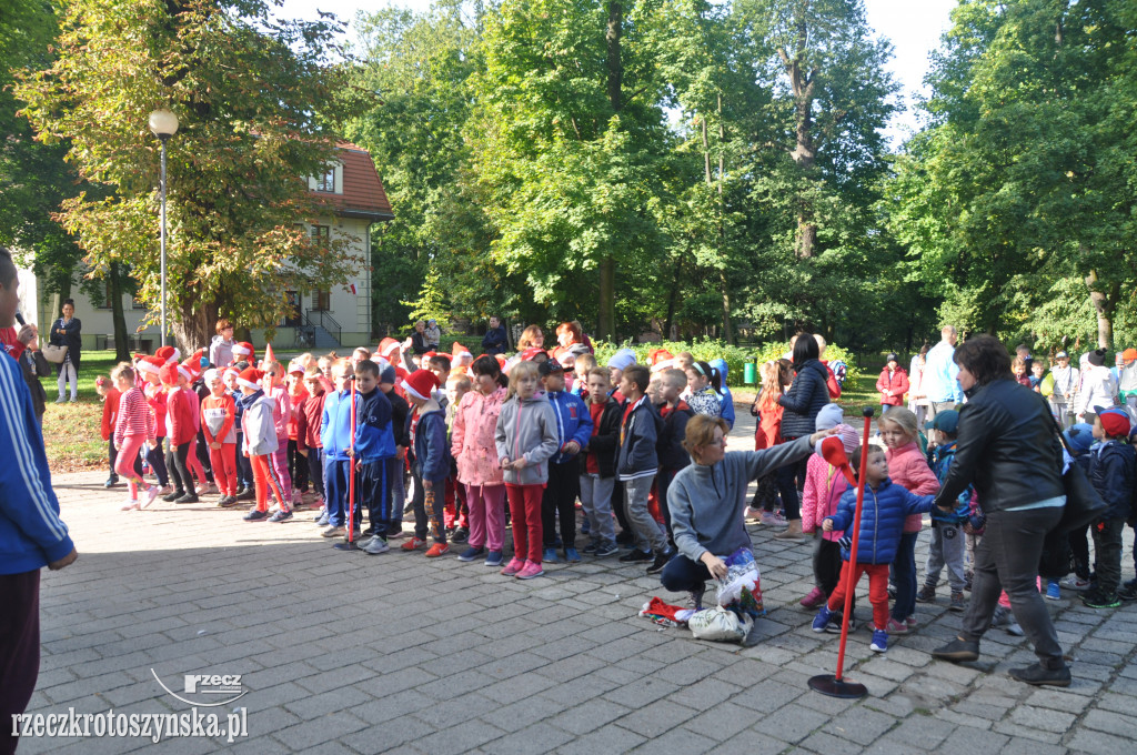 Bieg krasnala i bieg ku słońcu
