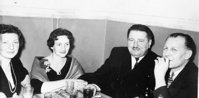 Irena Stocka, Hanna Bielawna, dr Stocki i Marian Bielawny (naczelnik w NBP w Krotoszynie), lata 60.