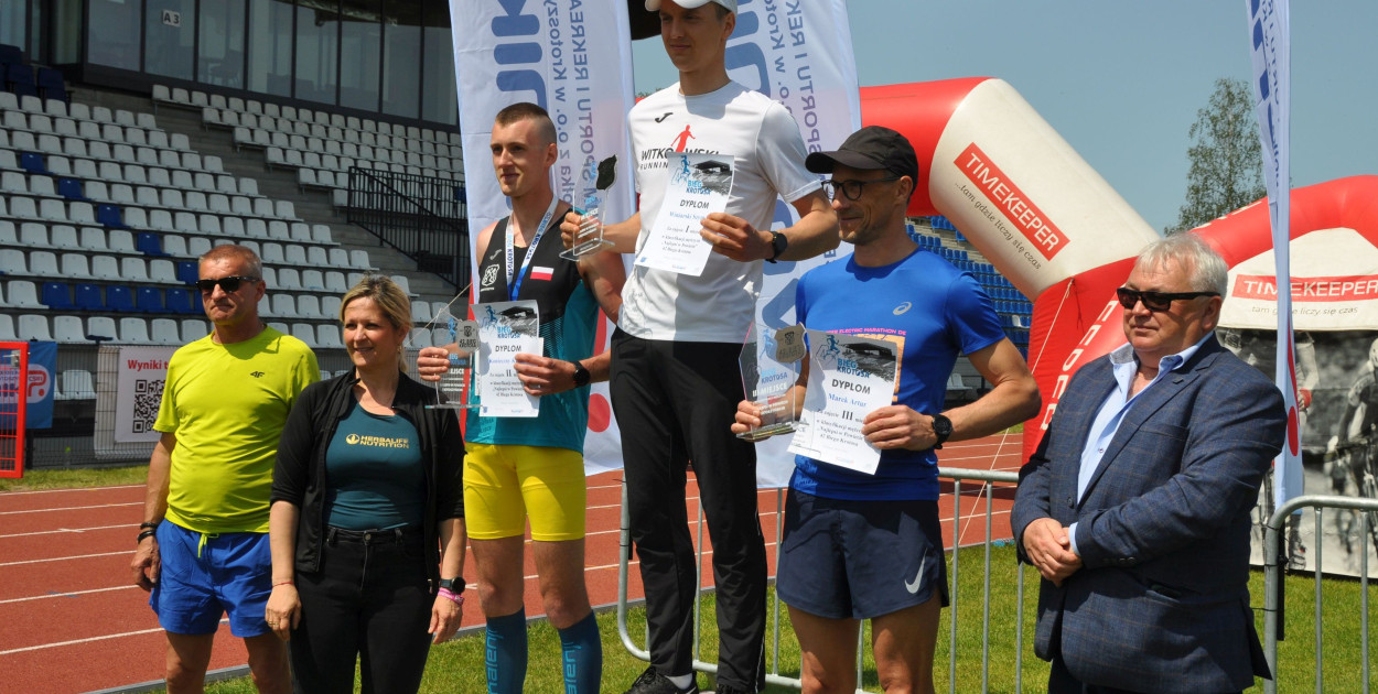 Najlepsi zawodnicy z powiatu krotoszyńskiego - fot. J.GŁODAS