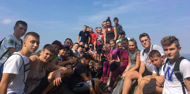 Młodzi zapaśnicy Ceramika Krotoszyna na letnim obozie w sierpniu 2018 r.