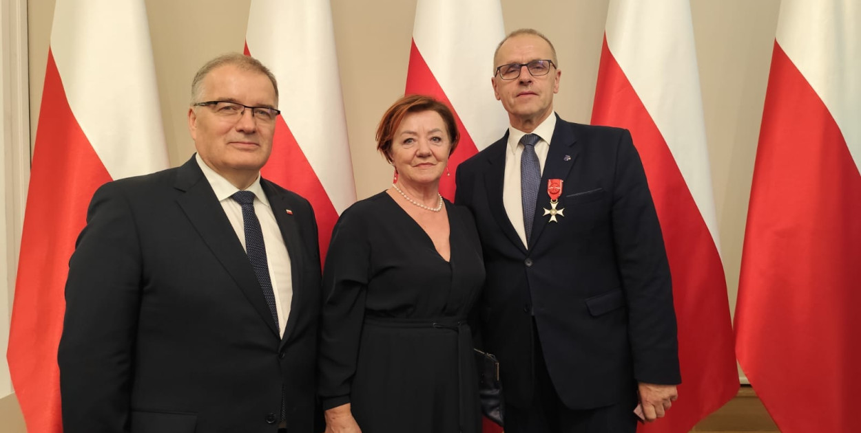 Z małżonką i prezydenckim ministrem Andrzejem Derą