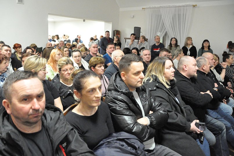 Spotkanie w Świnkowie w sprawie reorganizacji szkoły