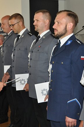 Święto Policji. Odznaczenia i podziękowania za służbę-1381