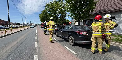 Jechała zbyt blisko. Uderzyła w tył BMW-16162