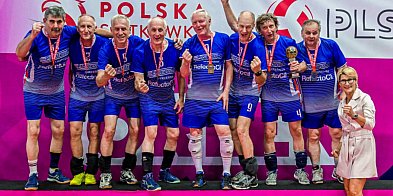 Paweł Radojewski na podium mistrzostw Polski w siatkówce-16679